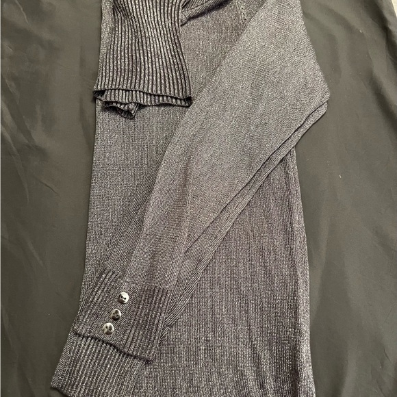 JOSEPH A. METALLIC SWEATER never used size S/M. - Picture 9 of 12